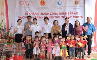 Generali Việt Nam mang "Bếp ấm cho em" đến trẻ em Điện Biên