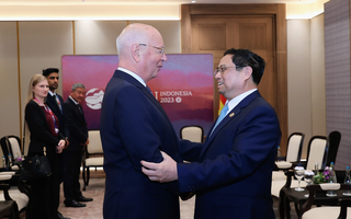 Chủ tịch Schwab mời Thủ tướng Phạm Minh Chính dự WEF Davos 2024