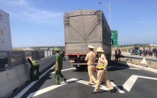 Khởi tố vụ án tài xế xe tải tông CSGT rồi chạy lên tuyến cao tốc Vĩnh Hảo – Phan Thiết