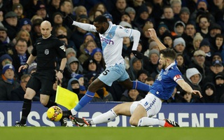 Siêu phẩm chốt 132 phút không bàn thắng, Everton đoạt vé đi tiếp FA Cup