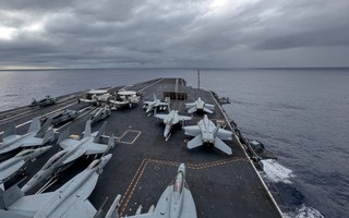 Ba tàu sân bay Mỹ tập trung gần bán đảo Triều Tiên