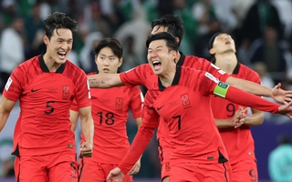Asian Cup 2023: Hàn Quốc thoát hiểm, đánh bại Ả Rập Saudi trên chấm 11 m
