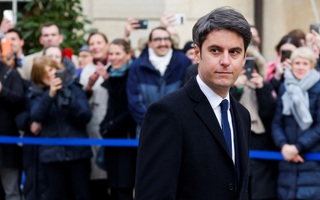 Con đường thăng tiến của thủ tướng trẻ nhất nước Pháp