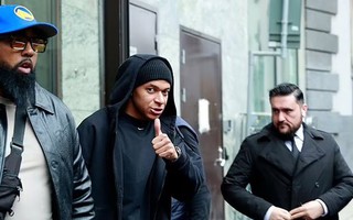 Kylian Mbappe bị "gài bẫy" vụ cưỡng dâm phụ nữ ở Thụy Điển?