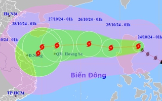 Bão Trami tăng cấp, di chuyển rất nhanh vào Biển Đông