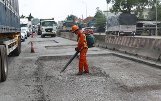 Ùn tắc trong ngày đầu tạm đóng Quốc lộ 51 để sửa chữa