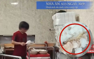 Sinh viên ĐH Bách khoa Hà Nội tố phải ăn cơm thừa canh cặn, nhà trường nói gì?