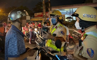 Giữa an toàn giao thông và sự nhân văn