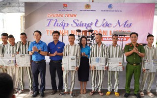 Phú Yên: "Thắp sáng ước mơ" hoàn lương cho hơn 700 phạm nhân