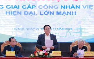 Xây dựng giai cấp công nhân Việt Nam hiện đại, lớn mạnh