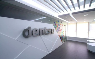 Dentsu bị Bộ TT-TT phạt vì quảng cáo vi phạm pháp luật trên YouTube