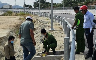 Xuất hiện hình ảnh nghi vấn "người quen" ăn trộm trên tuyến Cam Lâm - Vĩnh Hảo