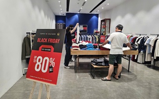 Hình ảnh bất ngờ trong ngày Black Friday tại TP HCM