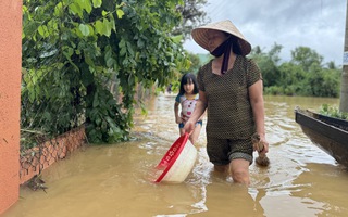 Đà Nẵng: Nước ngập vào nhà, 10 hộ dân gửi đơn khiếu nại