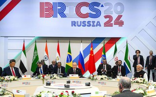 Ông Donald Trump cảnh báo BRICS