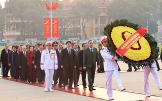 Lãnh đạo Đảng, Nhà nước vào Lăng viếng Chủ tịch Hồ Chí Minh