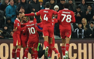 Liverpool chờ viết lại lịch sử