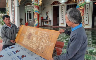Lưu giữ 2 sắc phong hơn 100 năm mới biết báu vật vua ban