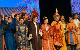 Hồng Vân, Kim Tử Long, Hoàng Sơn hội ngộ trong vở kịch "Tình sử Thăng Long"