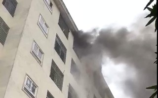 Cháy tại tòa chung cư vào ngày vía Thần Tài