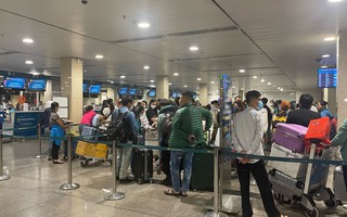 Bất ngờ vé máy bay Tết đi từ sân bay Tân Sơn Nhất ngày 30 Tết