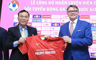 VFF phải đền bù bao nhiêu tiền để chấm dứt hợp đồng với HLV Philippe Troussier?