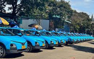 Một hãng taxi ở Lâm Đồng đặt mua và thuê thêm 2.500 ô tô điện VinFast