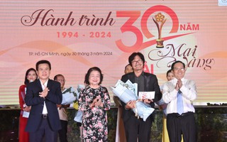 Loạt nghệ sĩ hạnh phúc được vinh danh!