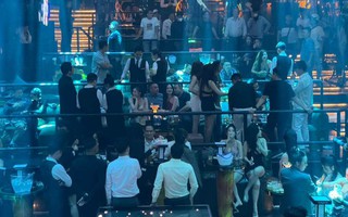 Kiểm tra Club Empire Music ở trung tâm TP HCM