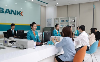 ABBank tiếp tục dành nhiều nguồn lực đầu tư ngân hàng số và hỗ trợ doanh nghiệp