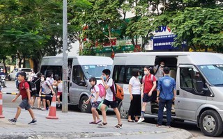 An toàn đưa đón học sinh: Tốn kém cũng phải làm!