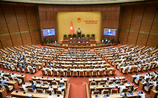 Quốc hội điều chỉnh chương trình, họp riêng về công tác nhân sự
