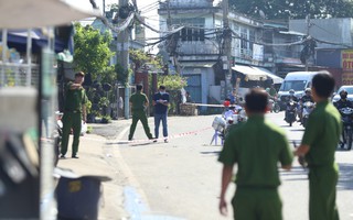 Bị nói "bám váy đàn bà", thanh niên đâm chết người