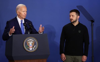 Tổng thống Biden gọi nhầm tên tổng thống Ukraine tại thượng đỉnh NATO