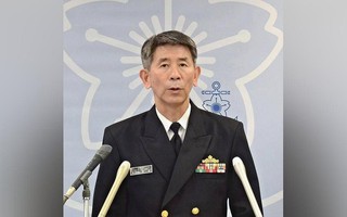 Nhật Bản: Bê bối quân sự hàng loạt, bộ trưởng quốc phòng không nhận lương
