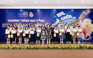 Một doanh nghiệp trao 1,5 tỉ đồng học bổng cho con cán bộ nhân viên