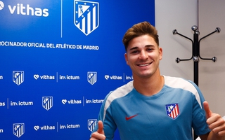 Atletico Madrid ra mắt tân binh Alvarez, "trả" Gallagher về Chelsea