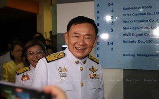 Thái Lan: Vừa được ân xá, ông Thaksin lại ra tòa