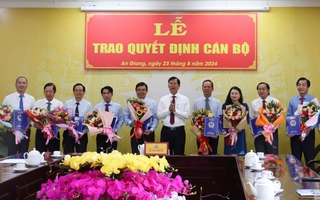 An Giang trao quyết định bổ nhiệm nhiều cán bộ