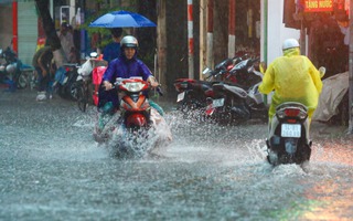 Nam Bộ và Tây Nguyên mưa to, có nơi mưa rất to