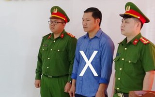 Bắt một nguyên chủ tịch xã