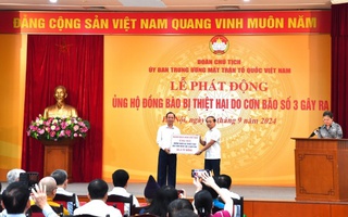 Cán bộ nhân viên Vietcombank ủng hộ 1 ngày lương hỗ trợ đồng bào bị thiệt hại do bão số 3