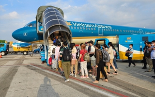 Vietnam Airlines Group mở bán lần đầu 1,5 triệu vé máy bay Tết Nguyên đán 2025