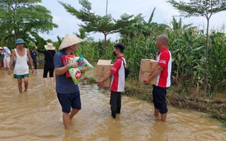 Nhiều doanh nghiệp phía Nam bán hàng không lợi nhuận, hỗ trợ người dân vùng lũ