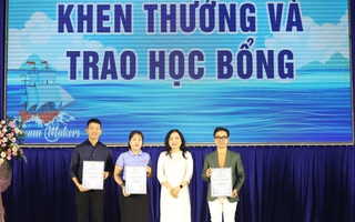 Báo Người Lao Động tiếp sức tân sinh viên Ngôn ngữ học