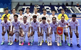 Vượt qua Trung Quốc, futsal nữ Việt Nam tiến sát cúp vô địch