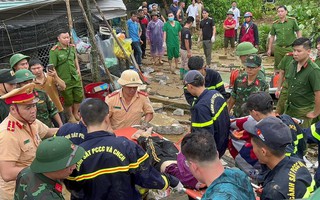 Vụ sạt lở đất vùi lấp nhiều nhà dân, xe ôtô: Tìm thấy 1 người tử vong, số nạn nhân có thể còn tăng