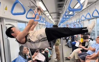 HURC1 đề nghị Công an thành phố xử lý nam thanh niên tập calisthenic trên metro