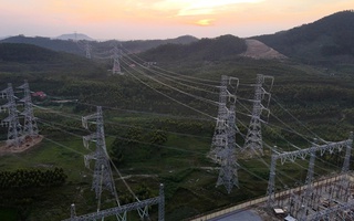 Đóng điện đường dây vốn hơn 7.410 tỉ đồng, truyền tải khoảng 3.000 MW điện