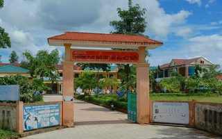 Tiết lộ loạt đơn giáo viên "tố" đích danh nữ phó hiệu trưởng Đỗ Thị Hồng Huế
